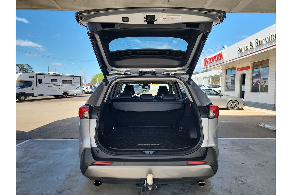 2020 Toyota RAV4 Cruiser AXAH54R