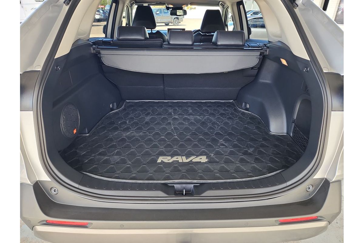 2020 Toyota RAV4 Cruiser AXAH54R