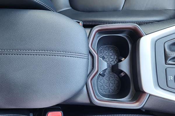 2020 Toyota RAV4 Cruiser AXAH54R