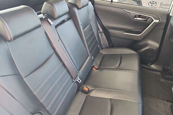 2020 Toyota RAV4 Cruiser AXAH54R