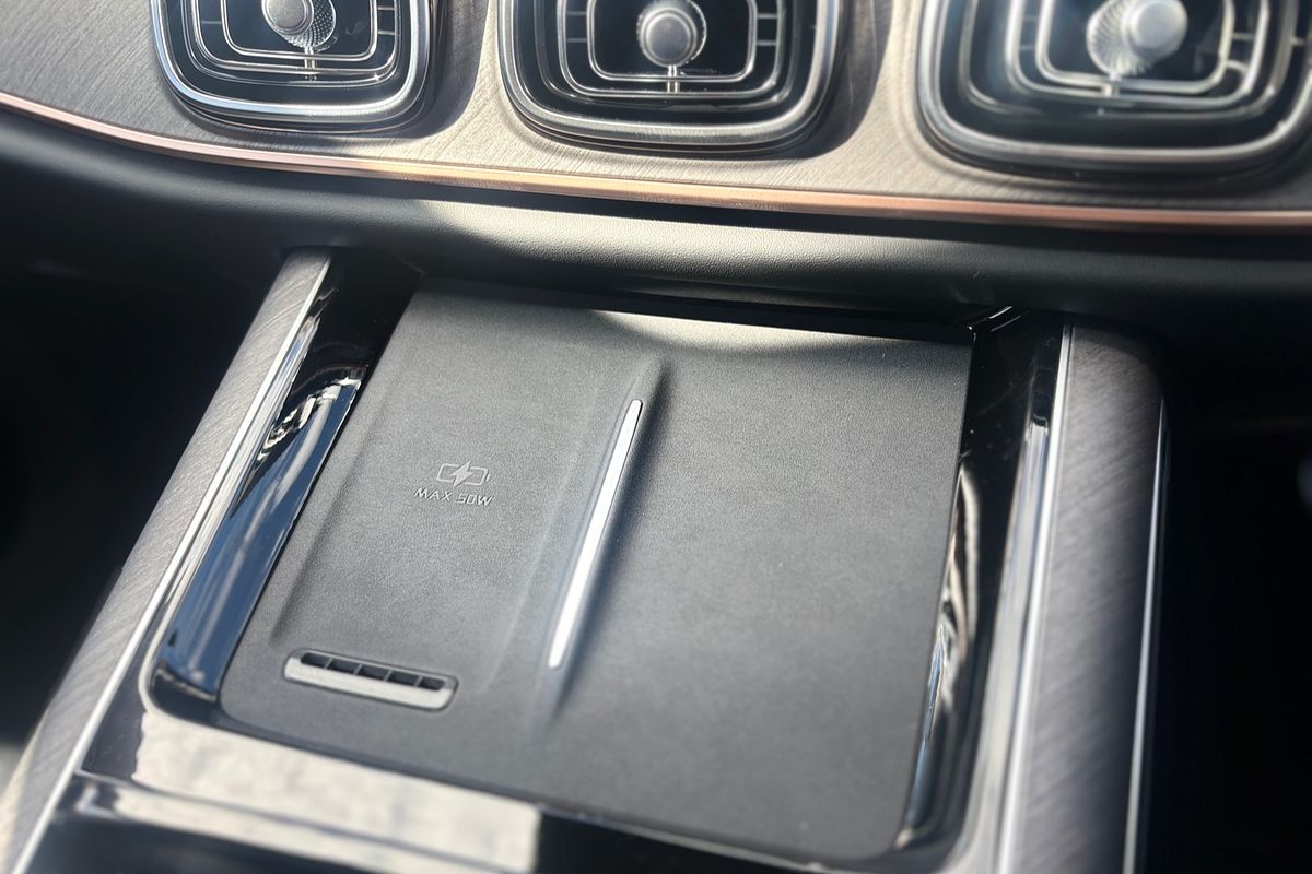 2025 Jaecoo J8 Track