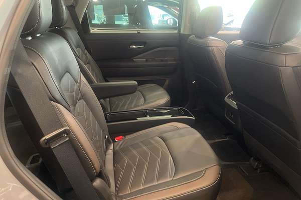 2024 Nissan Pathfinder Ti-L R53