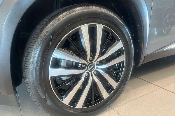 2024 Nissan Pathfinder Ti-L R53