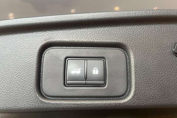 2024 Nissan Pathfinder Ti-L R53