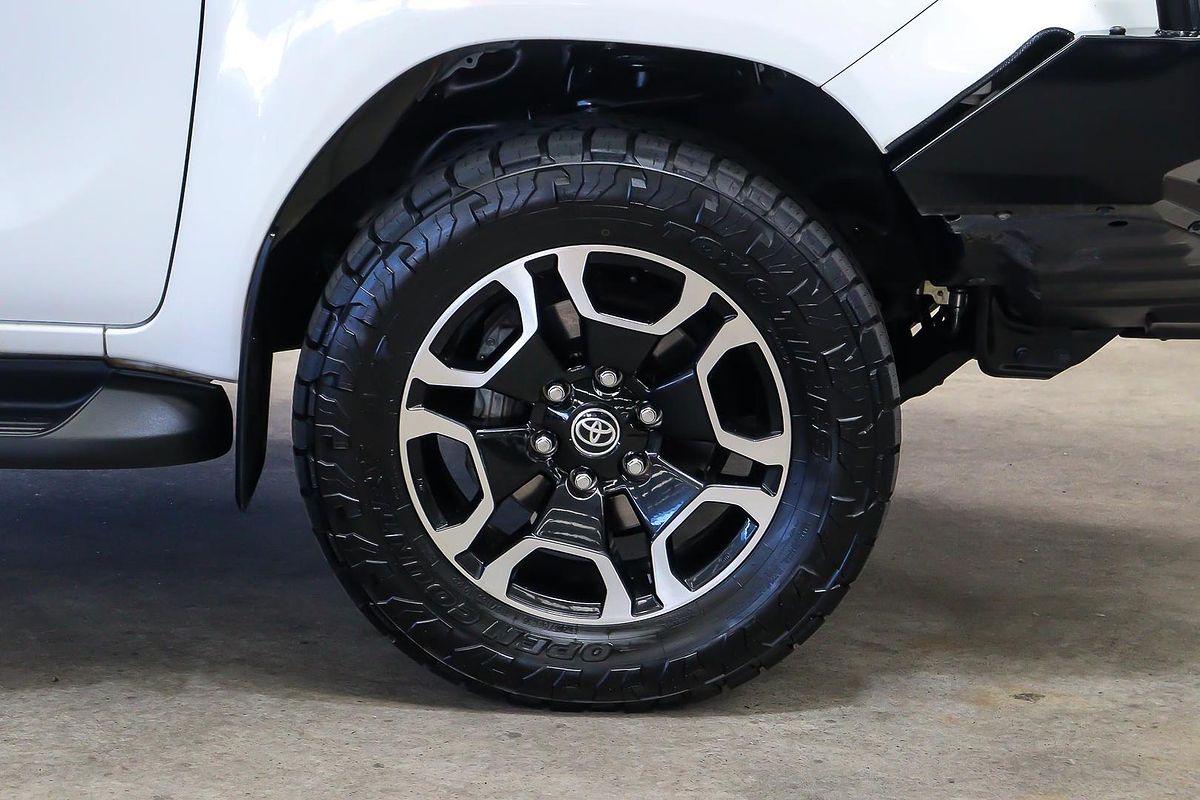 2023 Toyota Hilux SR5 GUN126R 4X4