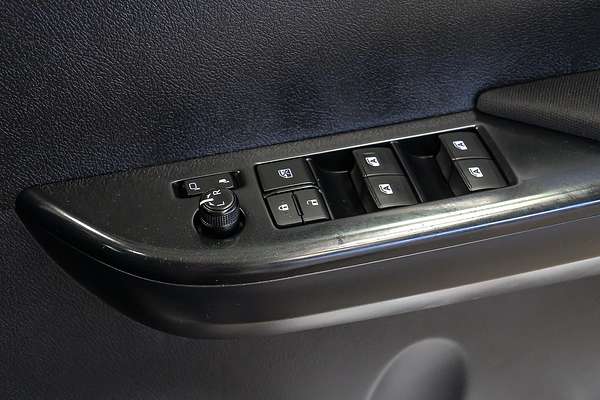 2023 Toyota Hilux SR5 GUN126R 4X4