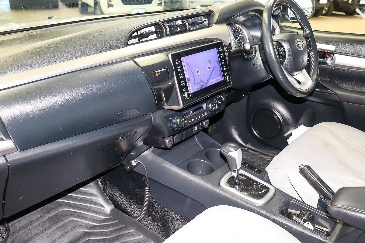 2023 Toyota Hilux SR5 GUN126R 4X4