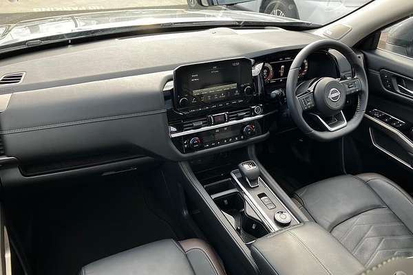 2024 Nissan Pathfinder Ti-L R53