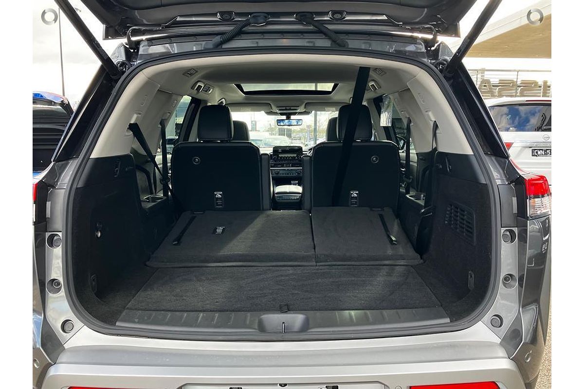 2024 Nissan Pathfinder Ti-L R53