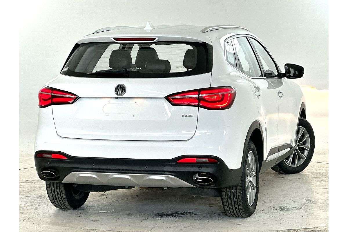 2022 MG HS Vibe SAS23
