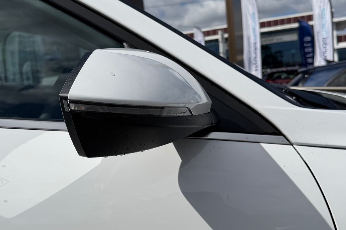 2025 Hyundai i30 Elite CN7.V2