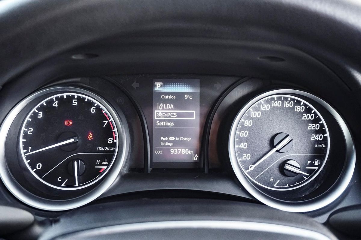 2019 Toyota Camry Ascent ASV70R