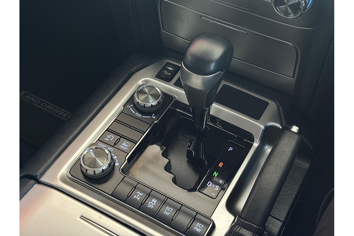 2020 Toyota Landcruiser VX VDJ200R