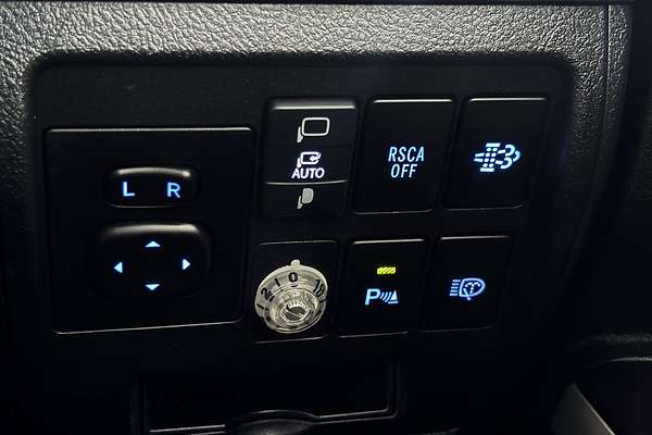 2020 Toyota Landcruiser VX VDJ200R