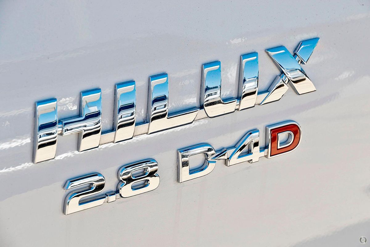 2017 Toyota Hilux SR GUN126R 4X4