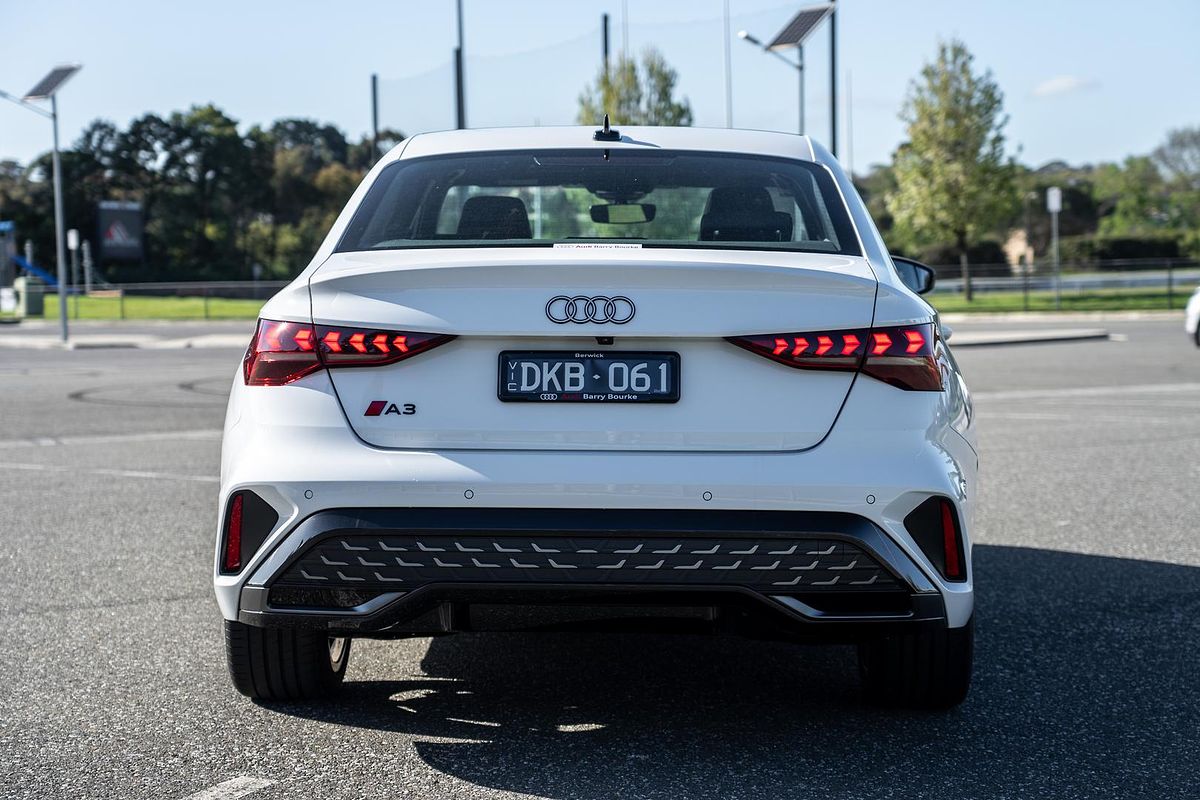 2025 Audi A3 35 TFSI S line GY