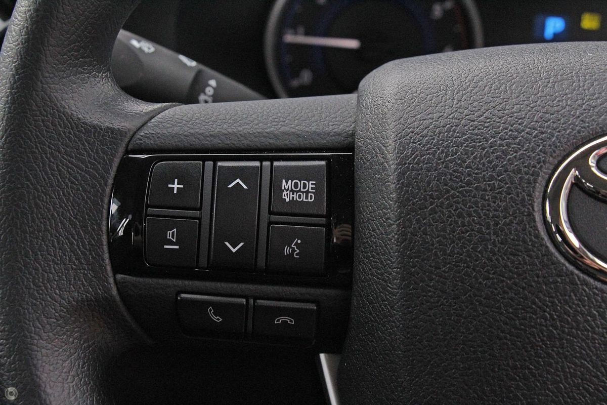 2017 Toyota Hilux SR GUN126R 4X4