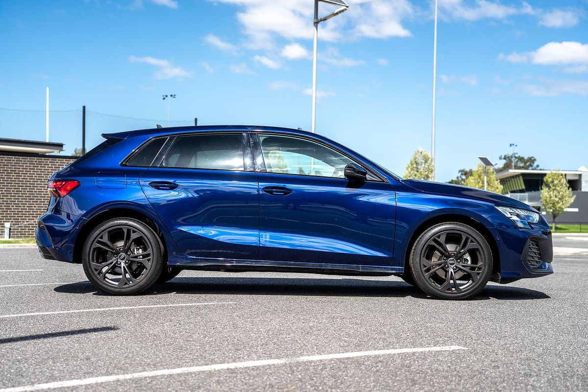 2025 Audi A3 35 TFSI S line GY