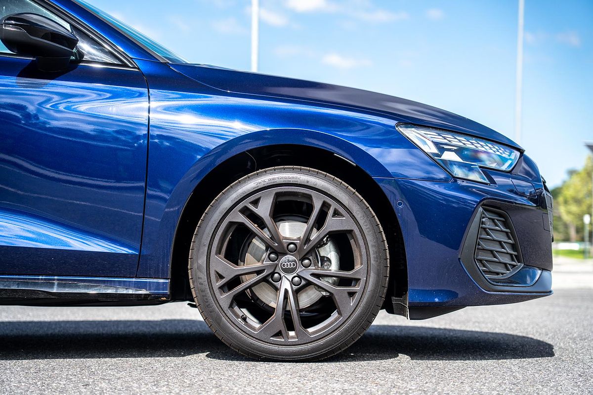 2025 Audi A3 35 TFSI S line GY