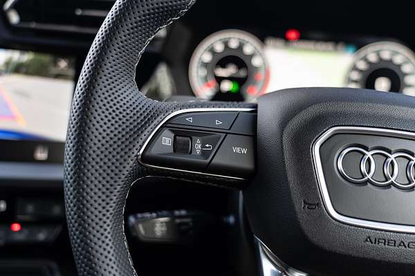 2025 Audi A3 35 TFSI S line GY