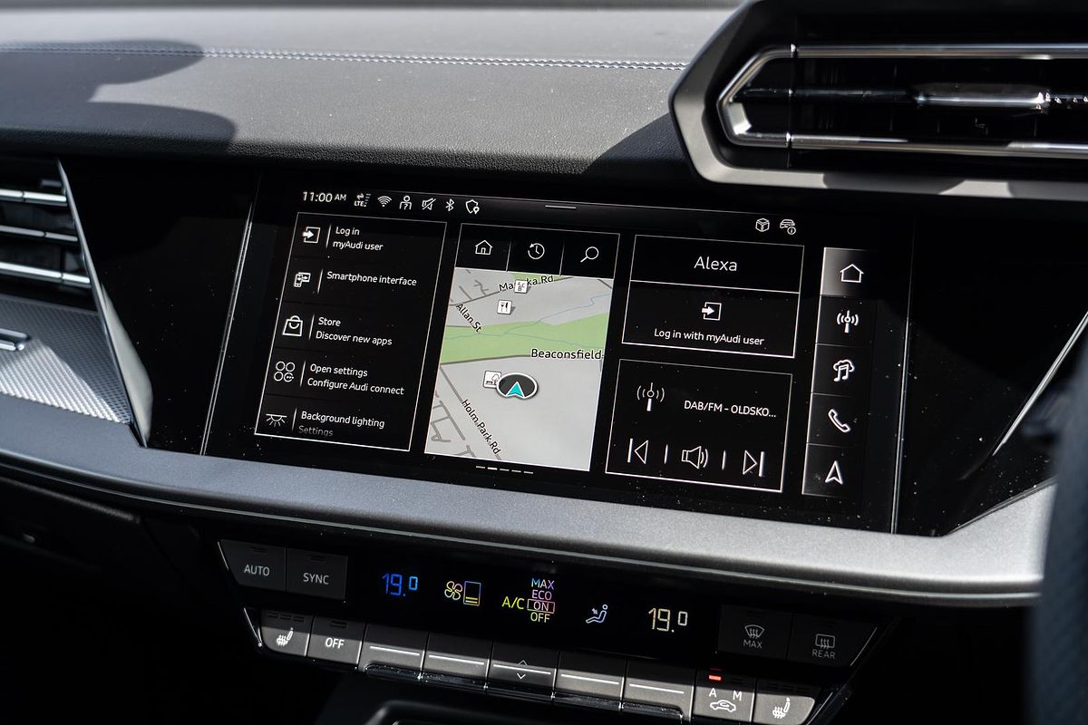 2025 Audi A3 35 TFSI S line GY