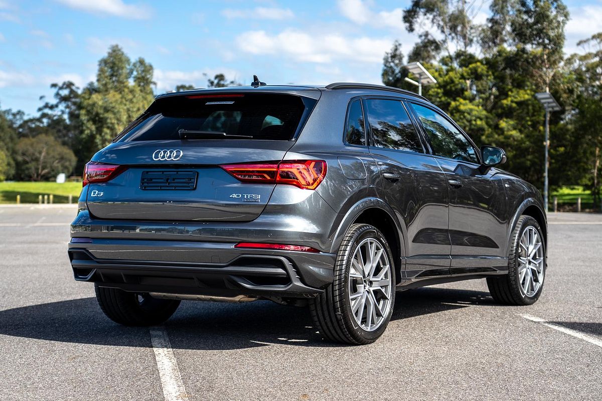 2025 Audi Q3 40 TFSI S line F3