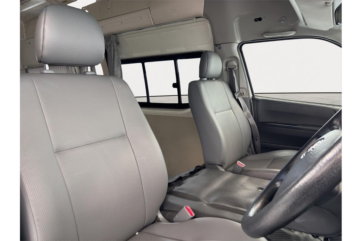 2009 Toyota Hiace 4WD