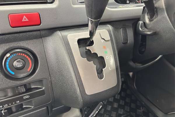 2009 Toyota Hiace 4WD