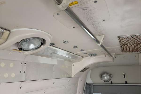 2009 Toyota Hiace 4WD