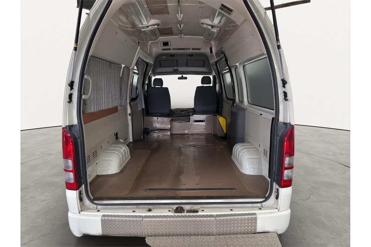 2009 Toyota Hiace 4WD