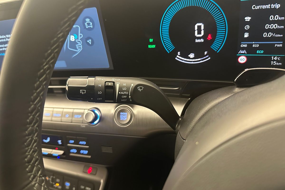 2025 Hyundai Kona Hybrid Elite SX2.V3