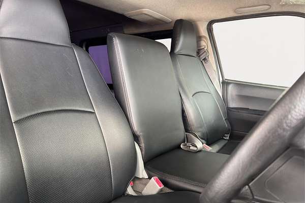 2008 Toyota Hiace