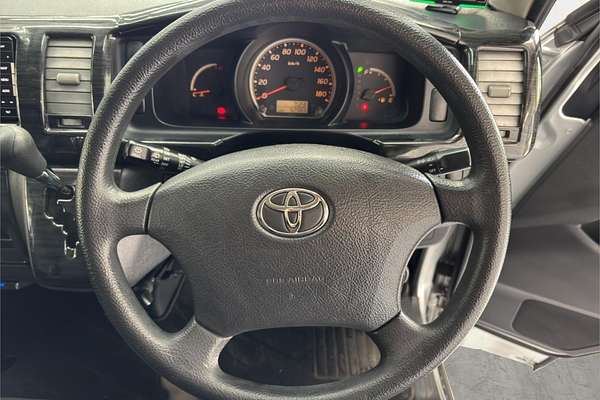 2008 Toyota Hiace