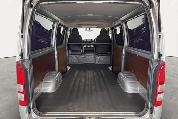 2008 Toyota Hiace