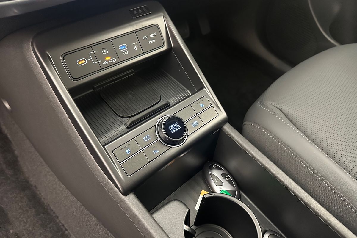 2025 Hyundai Kona Hybrid Elite SX2.V3