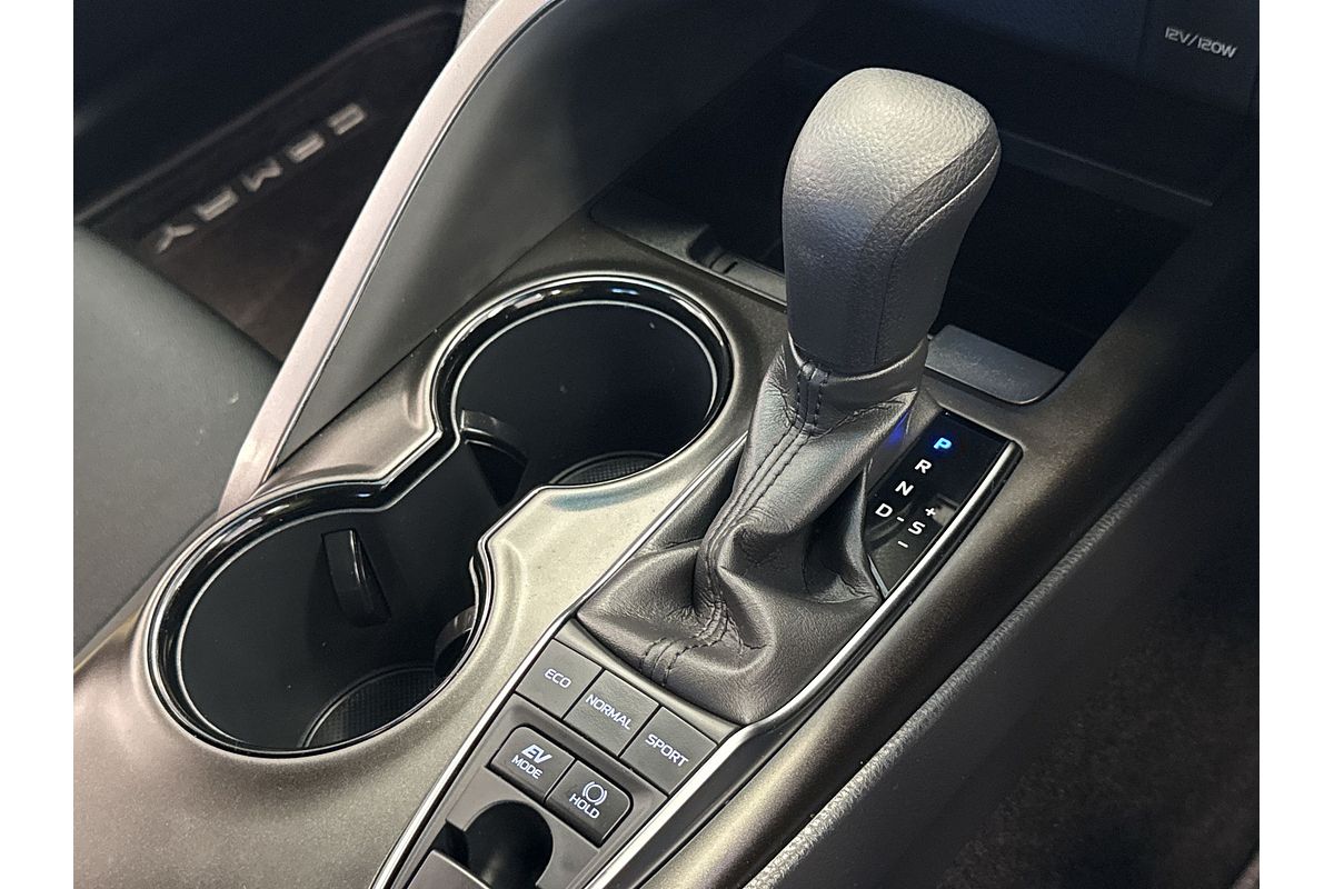 2021 Toyota Camry Ascent AXVH70R