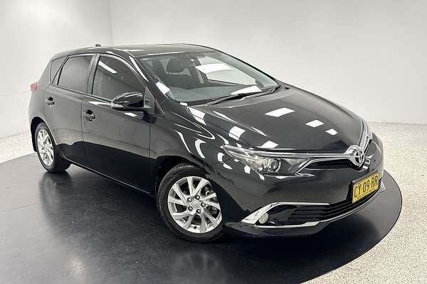 2015 Toyota Corolla Ascent Sport ZRE182R