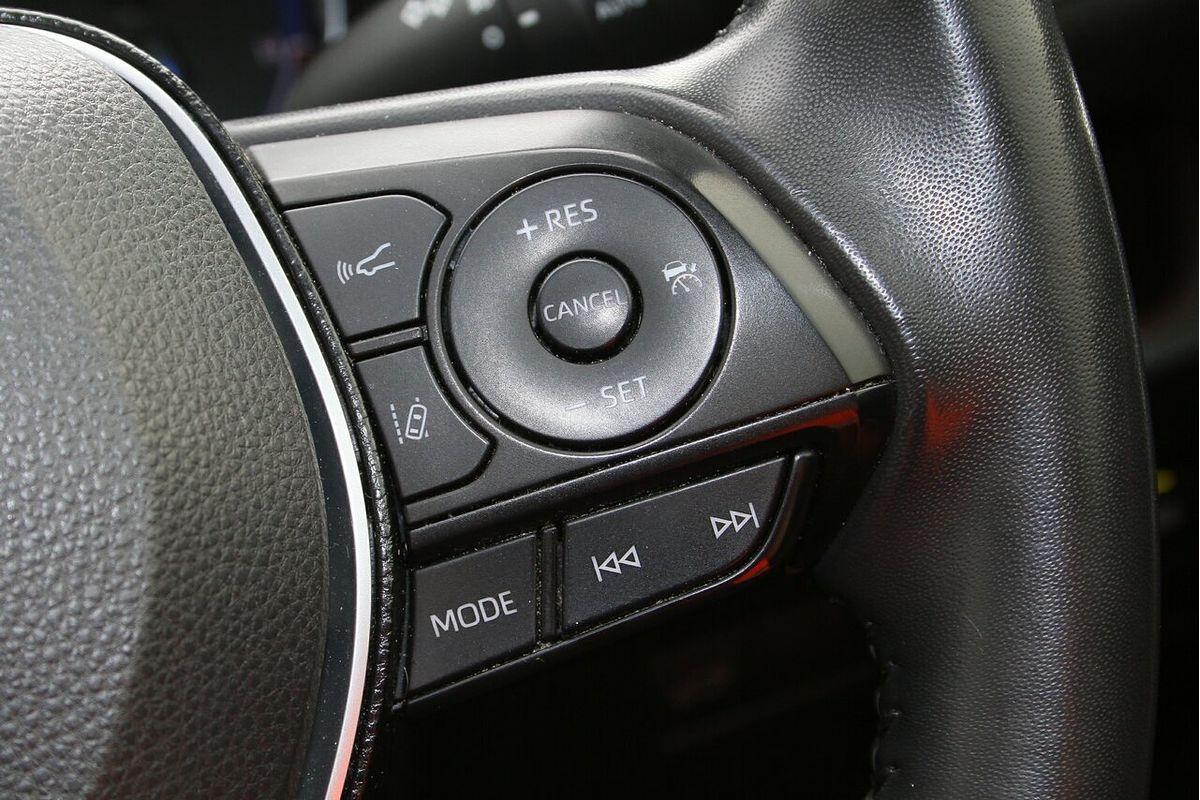 2020 Toyota RAV4 Cruiser AXAH52R