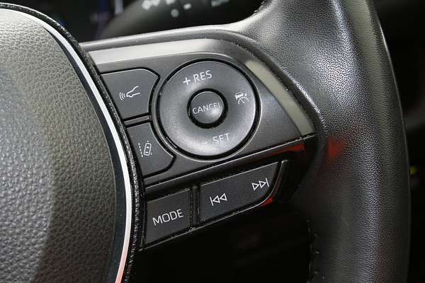 2020 Toyota RAV4 Cruiser AXAH52R