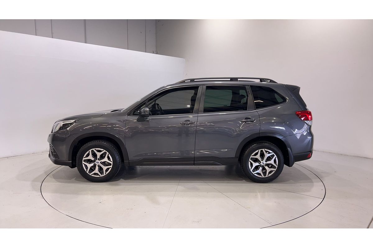 2022 Subaru Forester 2.5i S5