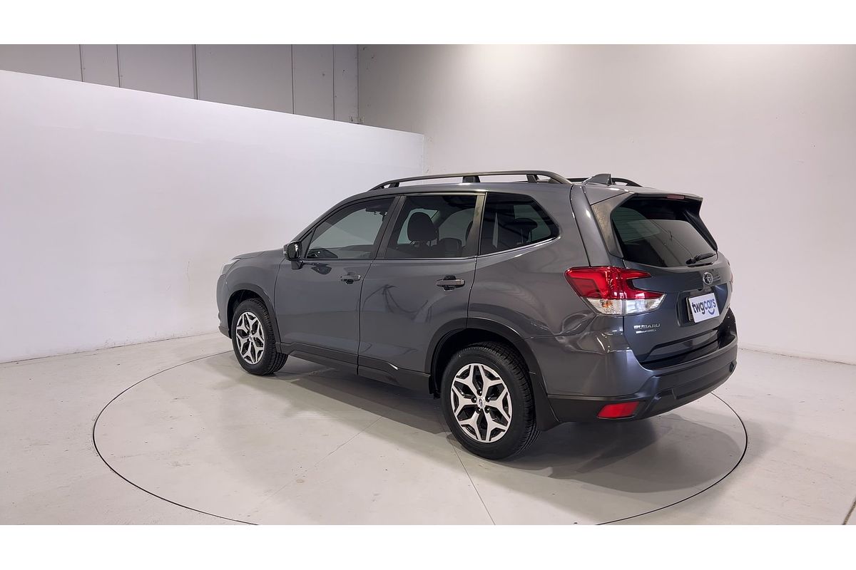 2022 Subaru Forester 2.5i S5