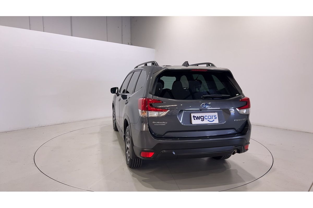 2022 Subaru Forester 2.5i S5