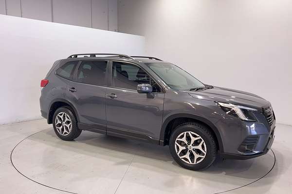 2022 Subaru Forester 2.5i S5
