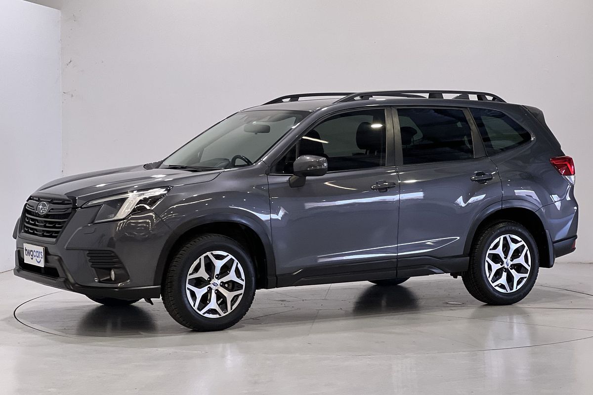 2022 Subaru Forester 2.5i S5