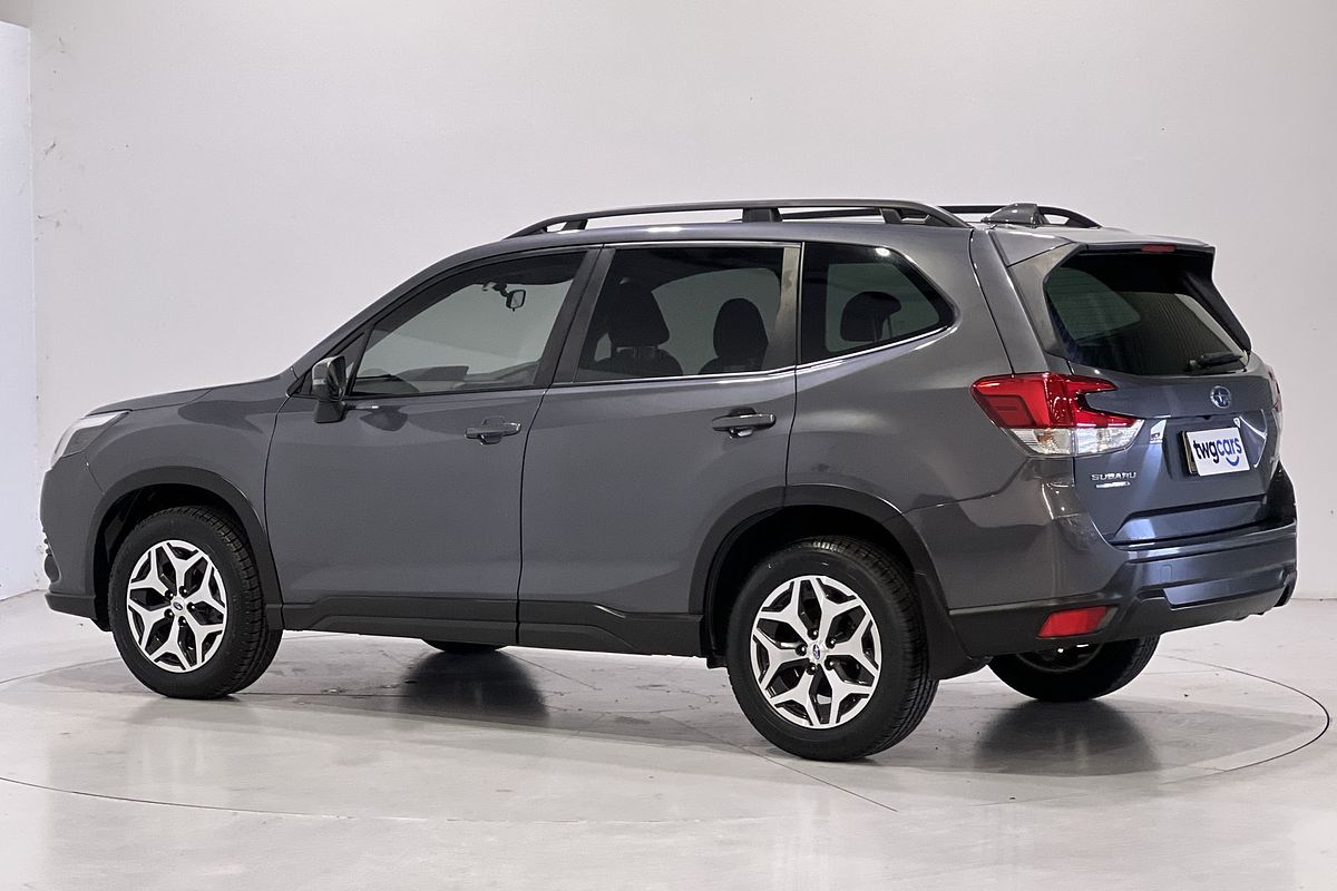 2022 Subaru Forester 2.5i S5