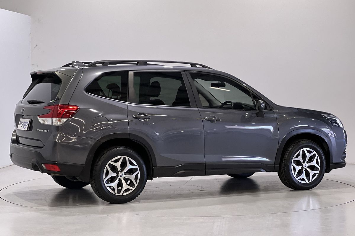 2022 Subaru Forester 2.5i S5