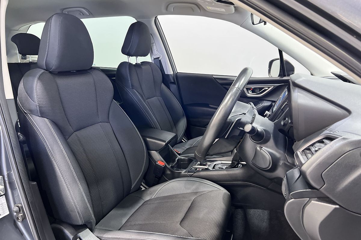 2022 Subaru Forester 2.5i S5