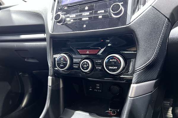 2022 Subaru Forester 2.5i S5