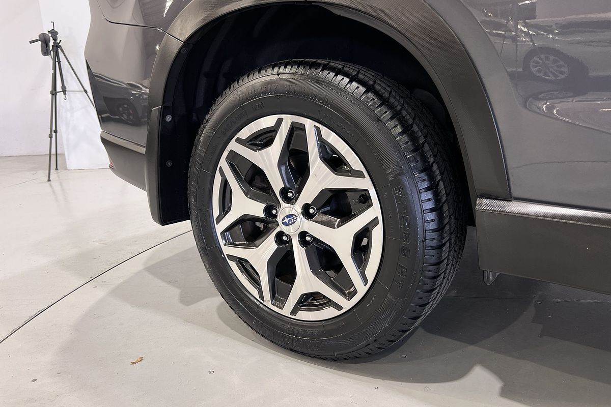2022 Subaru Forester 2.5i S5