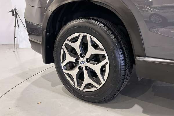 2022 Subaru Forester 2.5i S5